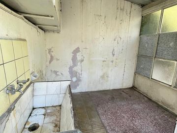Casa en venta a refaccionar 3 ambientes Olivos lote de 8,66 x 17,51