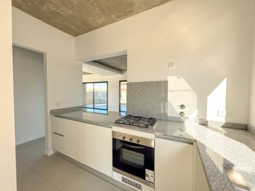 Casa 3 Dorm - Condominios DM