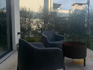 Alquiler Anual Casa a La Laguna en El Naudir Escobar EC