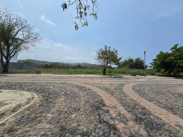 TERRENO EXCLUSIVO EN VENTA