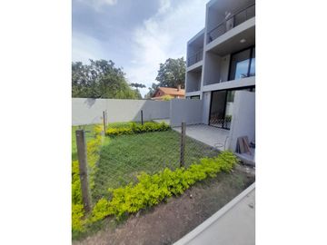 A ESTRENAR-BOUCHARD 1371 MORENO- MODERNO Y DIVINO PROYECTO DE DPTOS. DE 2 Y 3 AMB C/ PILETA -PARQUE-COCHERA-PARRILLA-SUM