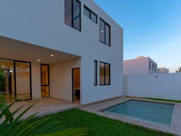 CASA EN VENTA EN MERIDA YUCATAN CHOLUL PRIVADA KINISH