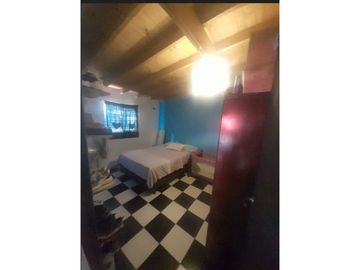 CASA  CON PILETA, DEL VISO, OPORTUNIDAD!!!