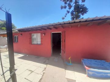 CASA  CON PILETA, DEL VISO, OPORTUNIDAD!!!