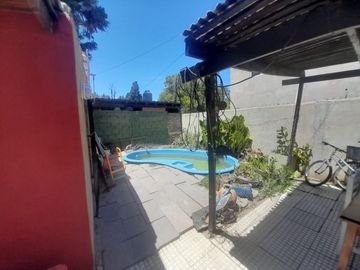 CASA  CON PILETA, DEL VISO, OPORTUNIDAD!!!