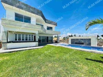 CASA CONGO HERMOSA RESIDENCIA CON ESPECTACULAR VISTA