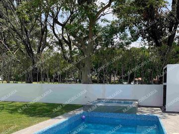 CASA AMAPOLA ESPECTACULAR RESIDENCIA QUE DA AL CAMPO DE GOLF