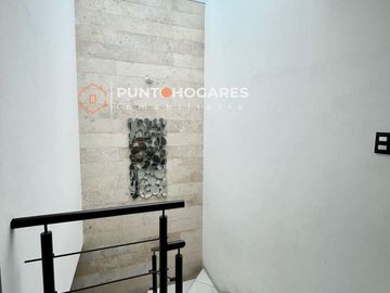 VENTA DE CASA EN FRACC ALBATROS MORELIA