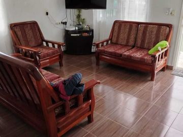 CASA DE CAMPO AMPLIO TERRENO FRENTE AL RIO TUXPAN.