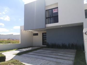 Estrena Casa en Zakia, Querétaro