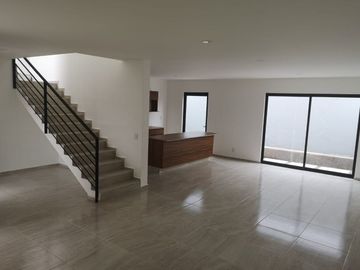 Estrena Casa en Zakia, Querétaro