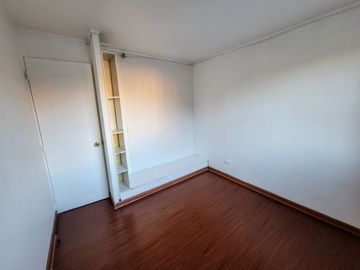 Se Vende Casa de Tres piso en sector El Rosal, Maipú