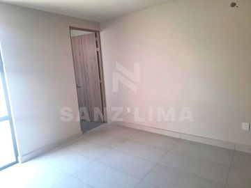 Urquijo Residencial: Casa Cantabria, elegante, amplios espacios, finos acabados.