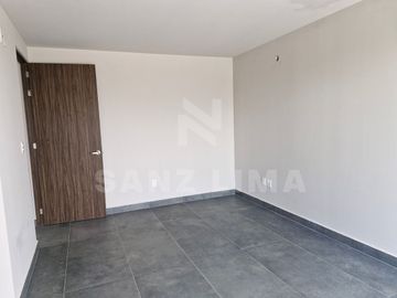 Urquijo Residencial: Casa Cantabria, elegante, amplios espacios, finos acabados.