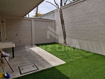 Urquijo Residencial: Casa Cantabria, elegante, amplios espacios, finos acabados.
