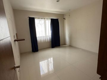 Casa en Venta – Valle Imperial, Coto 19 (Imperio Maya)