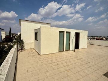Casa en Venta – Valle Imperial, Coto 19 (Imperio Maya)