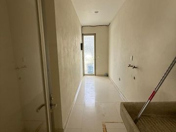 Casa en Venta – Valle Imperial, Coto 19 (Imperio Maya)