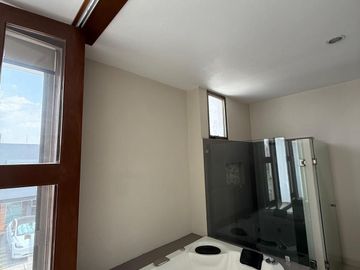 Casa en Venta – Valle Imperial, Coto 19 (Imperio Maya)