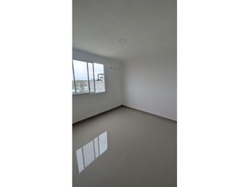 En venta casa de dos pisos sector Cdla Manta azul.
