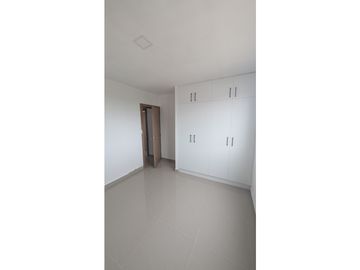 En venta casa de dos pisos sector Cdla Manta azul.