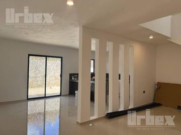CASA NUEVA DE 3 RECÁMARAS EN VENTA EN RESIDENCIAL LA HACIENDA, CAMPECHE