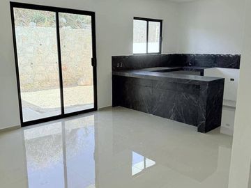 CASA NUEVA DE 3 RECÁMARAS EN VENTA EN RESIDENCIAL LA HACIENDA, CAMPECHE