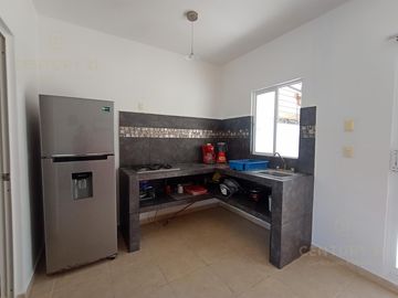 En Venta Linda Casa de 2Rec. Fracc. Real Bilbao