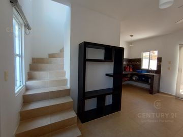 En Venta Linda Casa de 2Rec. Fracc. Real Bilbao