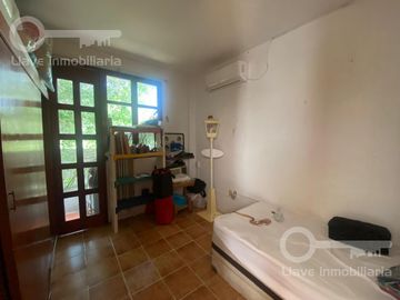 Casa de 2 niveles con consultorio en Venta en Av Miguel Hidalgo,Col. Benito Juarez N, Coatzacoalcos.