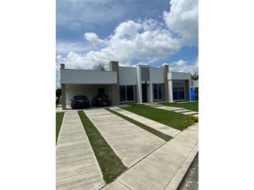 Venta Casa Campestre Vía a la Tebaida. Quindío - Colombia COD: 7187083