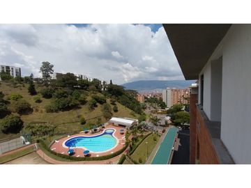 Apartamento  Venta Almeria Laureles Campestre Medellín en Unidad