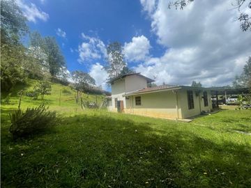 VENTA DE CASA FINCA