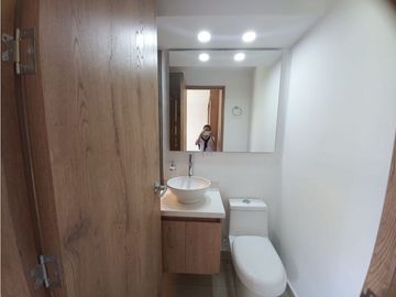 Apartamento para la venta en la ceja