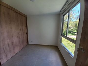 Apartamento para la venta en la ceja