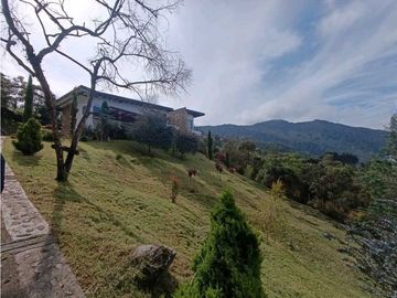 Casa Campestre En Venta, La Catedral - Envigado