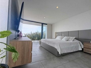 Casa Campestre En Venta, La Catedral - Envigado