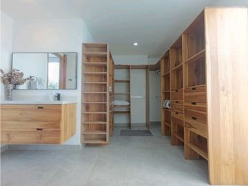 Casa Campestre En Venta, La Catedral - Envigado