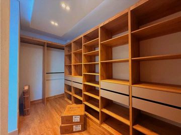 Casa Campestre En Venta, Alto de Palmas - Envigado