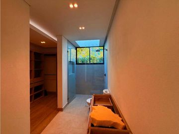 Casa Campestre En Venta, Alto de Palmas - Envigado