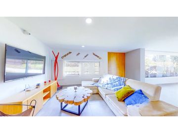 Casa Campestre En Venta, Alto de Palmas - Envigado