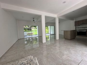 Casa en Fraccionamiento Burgos Bugambilias
