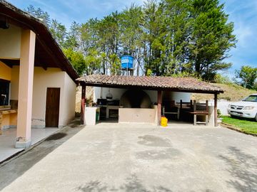 Hacienda de venta 2Ha. en Guayllabamba a $50 cada m/2 (con plantaciones de aguacate, limón, chirimoy