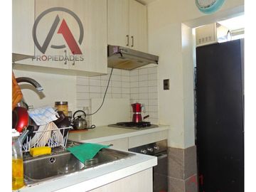 Amplio y Sólido, 2 Dormitorios 1 Baño. Metro Matta