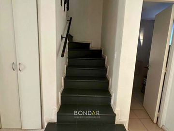B° PUNTALAGO- DUPLEX EN VENTA APTO CREDITO- 3 Dorm/ 2 Baños