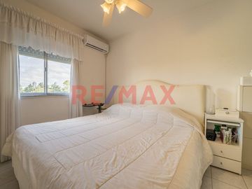 Departamento 3 Ambientes Venta con Cochera
