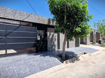 VENTA CASA APTA CREDITO 3 DORMITORIOS RIVADAVIA