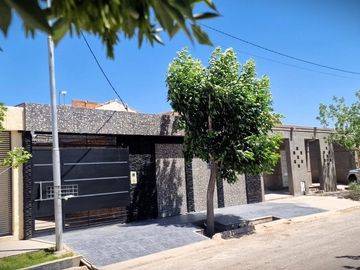VENTA CASA APTA CREDITO 3 DORMITORIOS RIVADAVIA