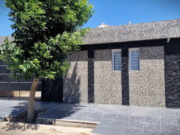 VENTA CASA APTA CREDITO 3 DORMITORIOS RIVADAVIA