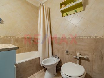 Venta Recoleta Depto 4 amb + Dep Balcón y Patio